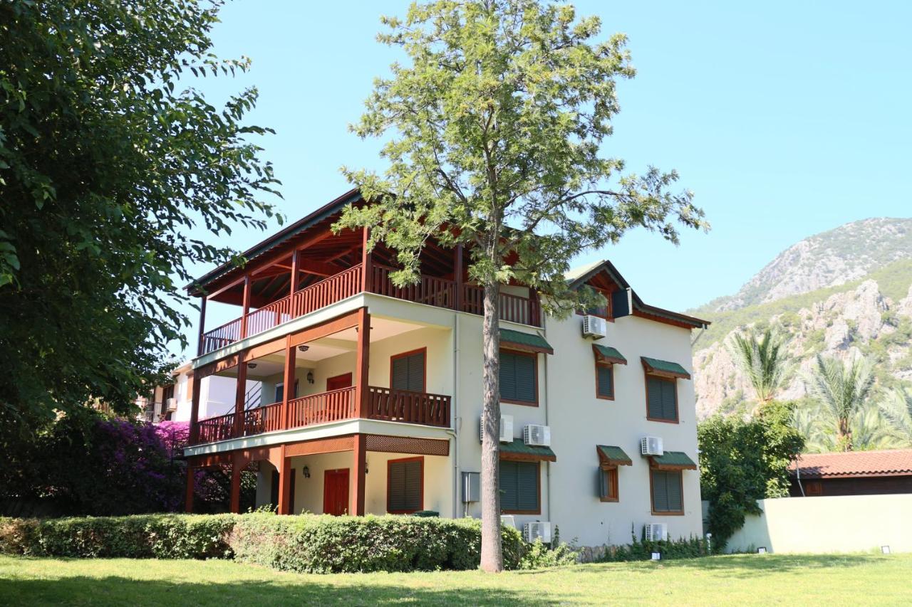 Pinea Pansiyon Kemer Luaran gambar