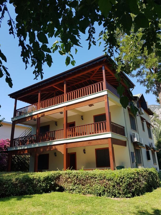 Pinea Pansiyon Kemer Luaran gambar