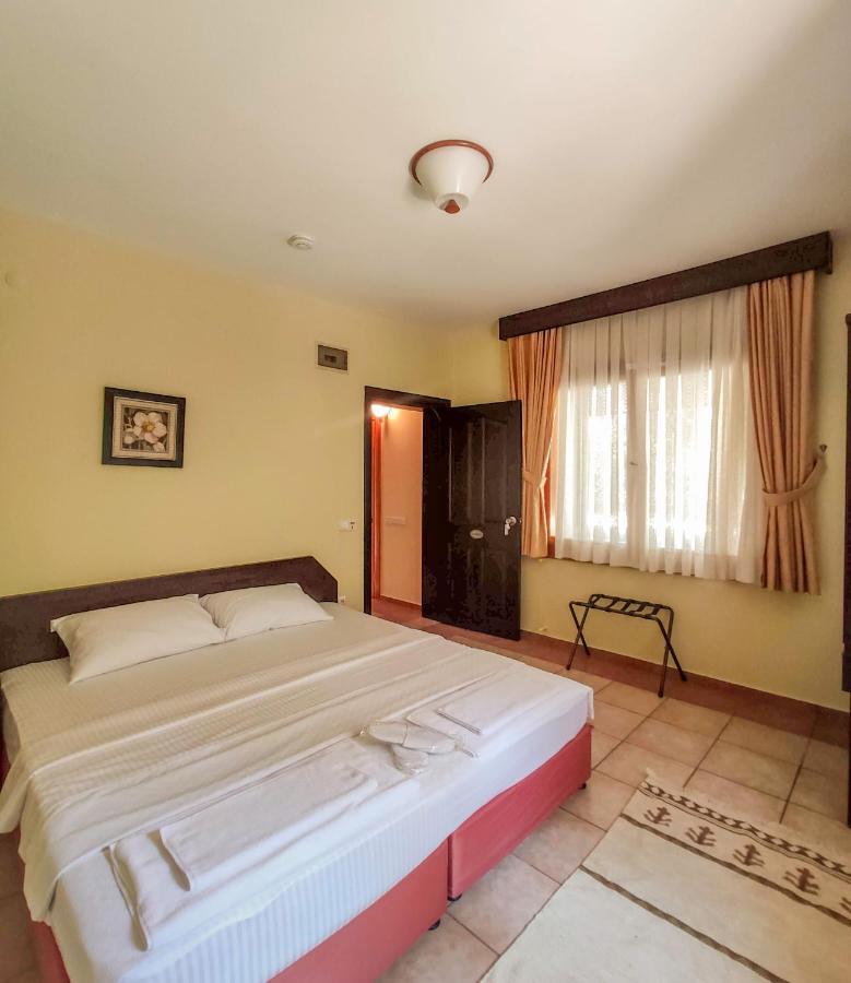 Pinea Pansiyon Kemer Luaran gambar